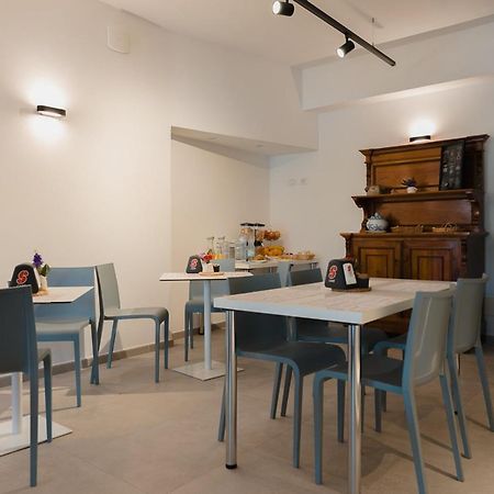 Rooms, Affittacamere Maksim Golfo Aranci Dış mekan fotoğraf