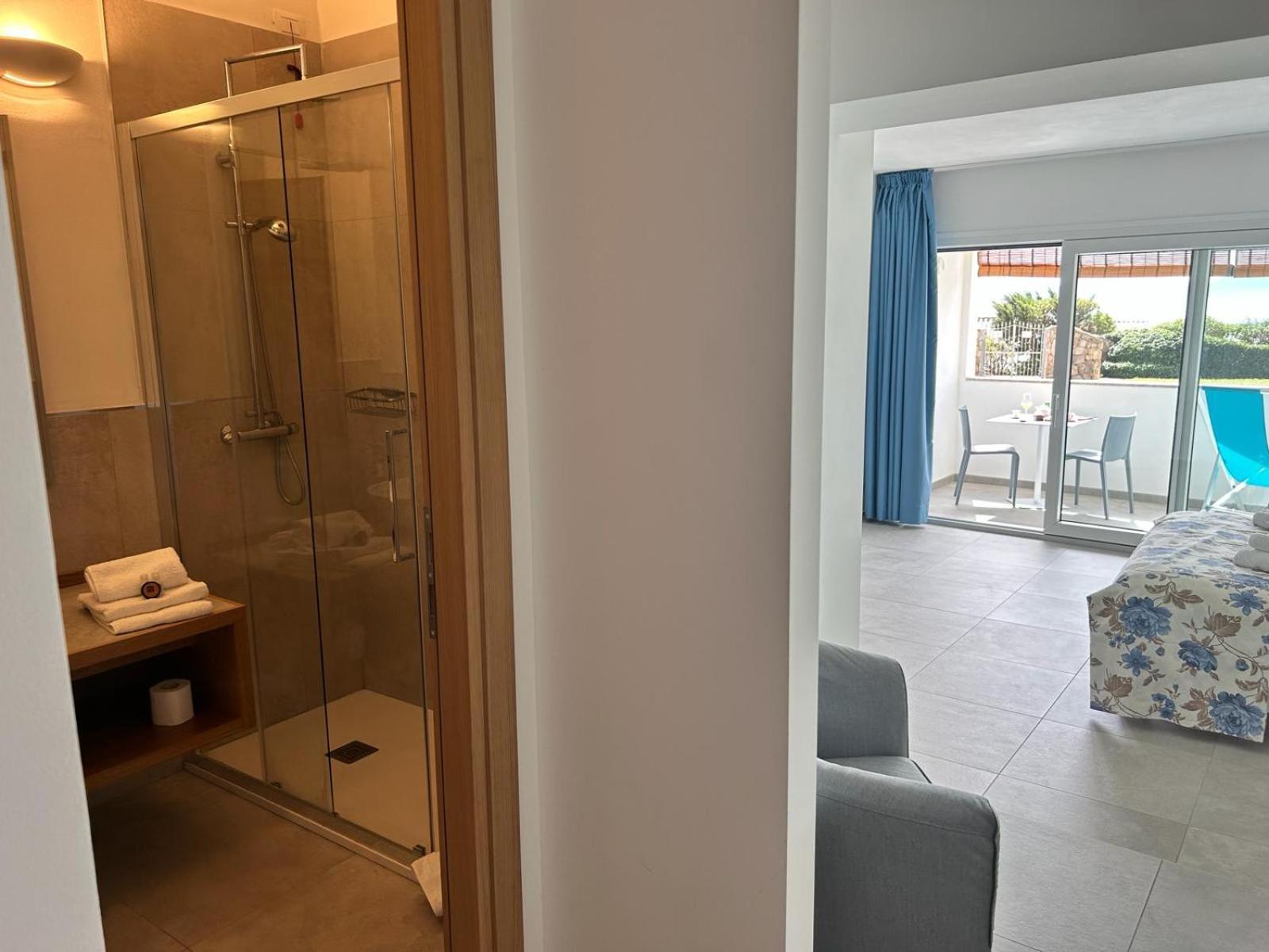 Rooms, Affittacamere Maksim Golfo Aranci Dış mekan fotoğraf