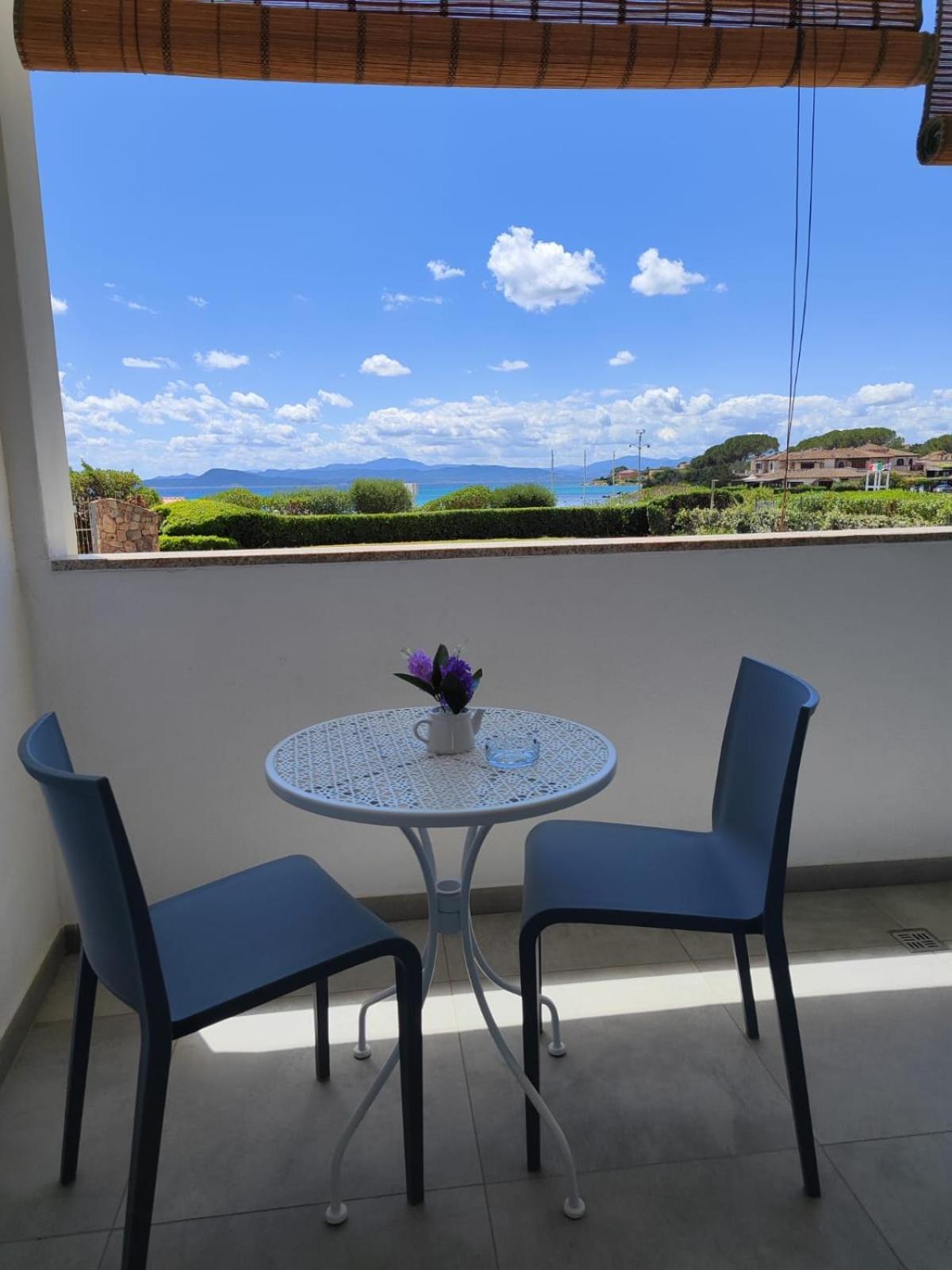 Rooms, Affittacamere Maksim Golfo Aranci Dış mekan fotoğraf