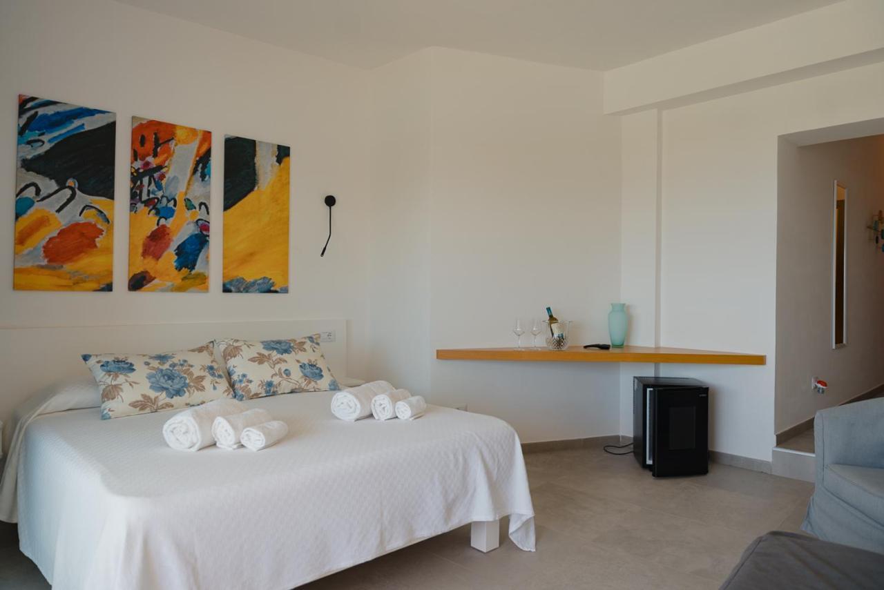 Rooms, Affittacamere Maksim Golfo Aranci Dış mekan fotoğraf