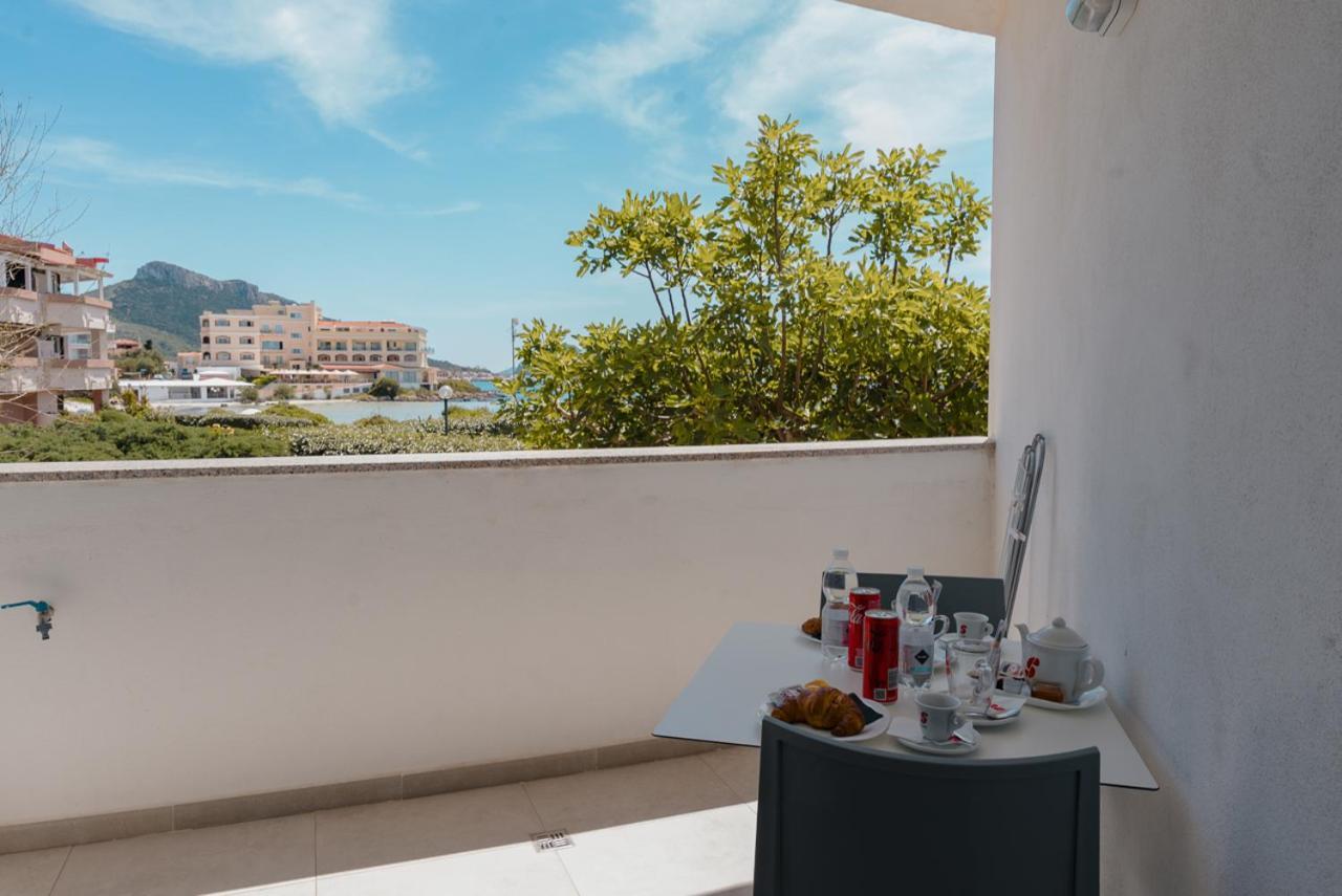 Rooms, Affittacamere Maksim Golfo Aranci Dış mekan fotoğraf