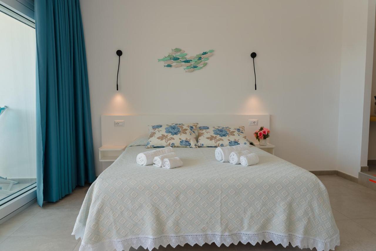 Rooms, Affittacamere Maksim Golfo Aranci Dış mekan fotoğraf