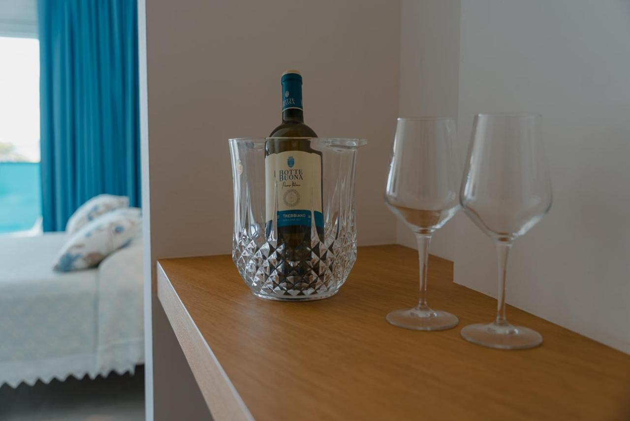 Rooms, Affittacamere Maksim Golfo Aranci Dış mekan fotoğraf